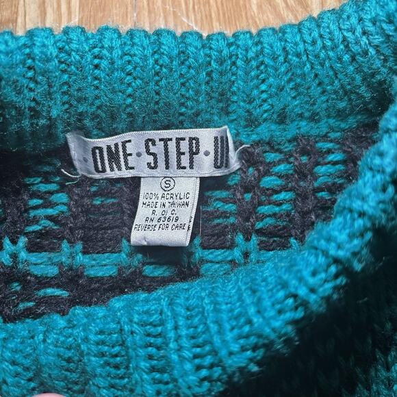 Vintage One Step Up Sweater Small Green Black White Snowflake Knit Taiwan - Picture 2 of 3